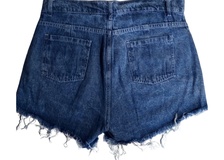 Short de jean rígido talle 36