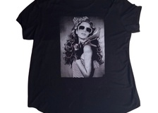 Remera de Morley con strass talle 7