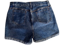 Short de jean elastizado talle 44 nevado