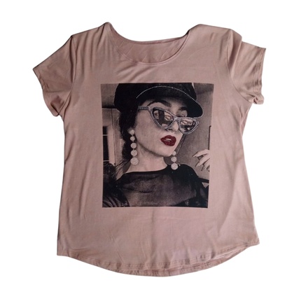 Remera de Morley con strass talle 5