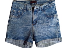 Short de jean elastizado talle 44 color celeste
