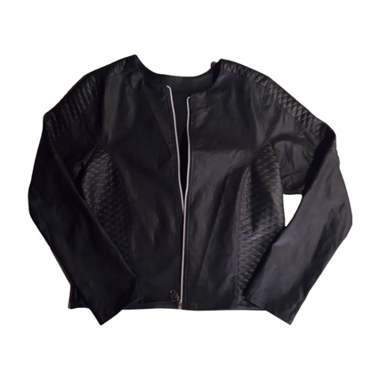 Campera elastizada engomada talle 6