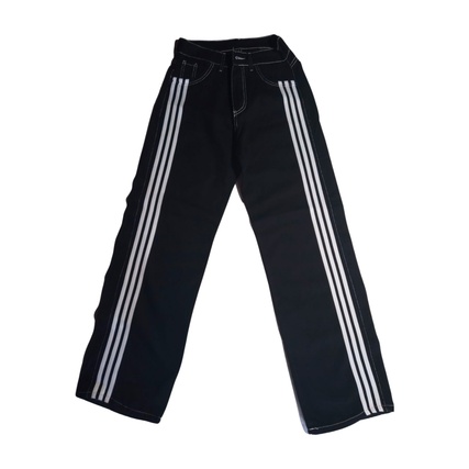 Pantalón rígido baggy talle 44