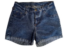 Short de jean elastizado talle 44 nevado